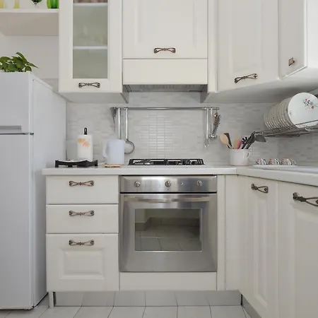 Andrea's House Дом отдыха *