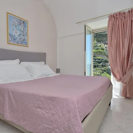 Andrea's House Дом отдыха Минори